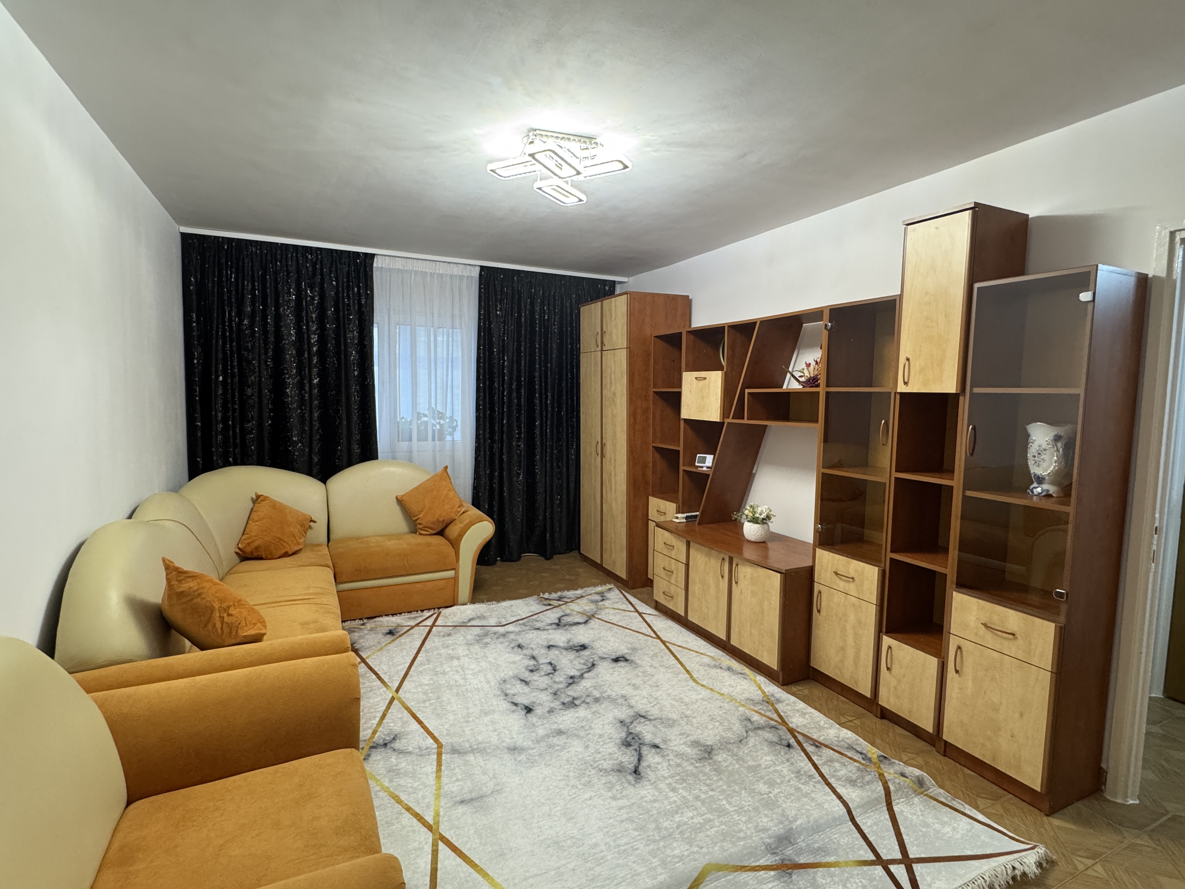 2 Camere Lujerului Plaza Prima închiriere după renovare | Centrală proprie | Loc Parcare — fotografia 1
