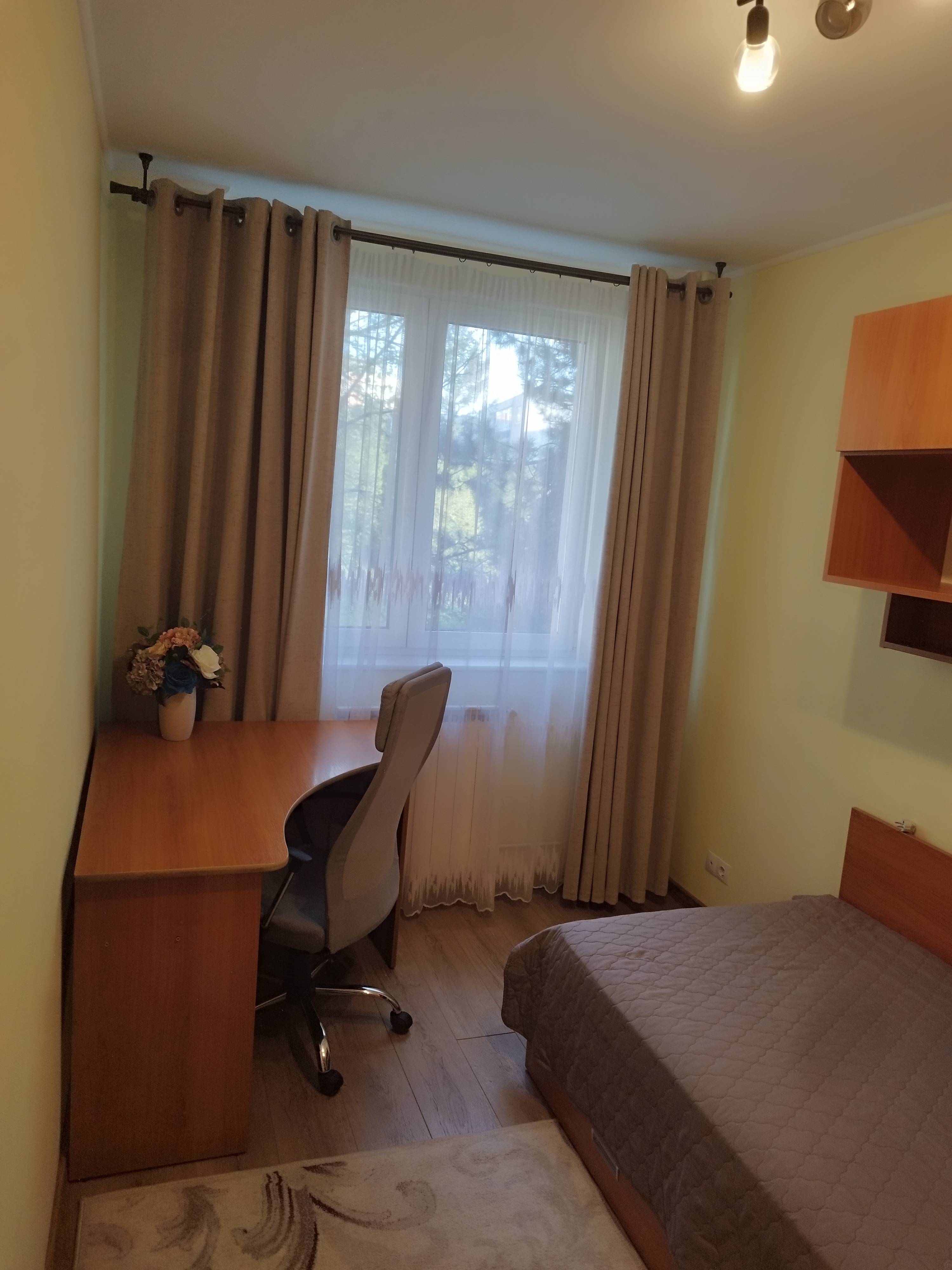 Apartament de 3 camere in Grigorescu, pentru inchiriat — fotografia 2
