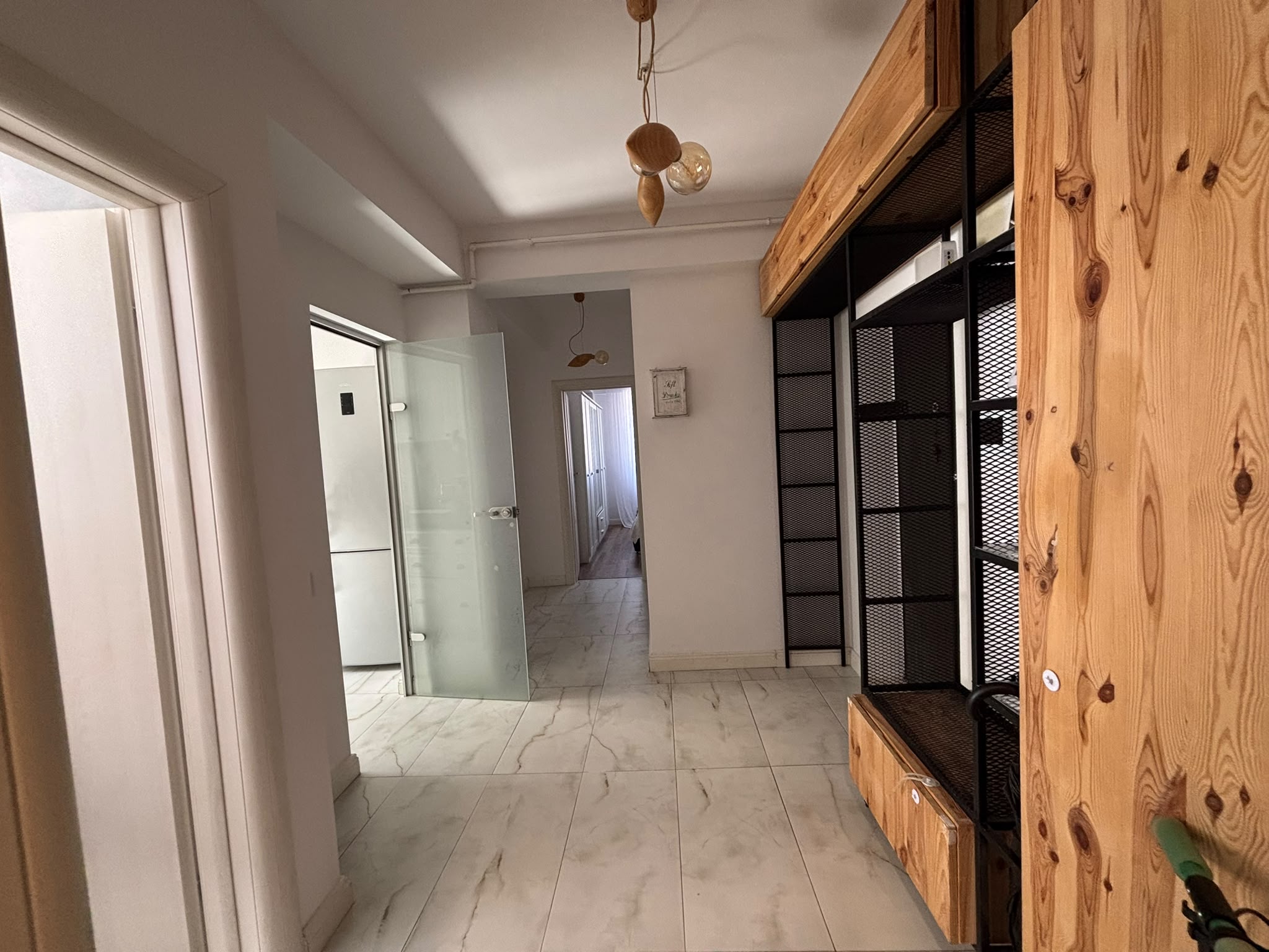Modern 3-Room Apartment for Rent in Carol City Park — fotografia 1